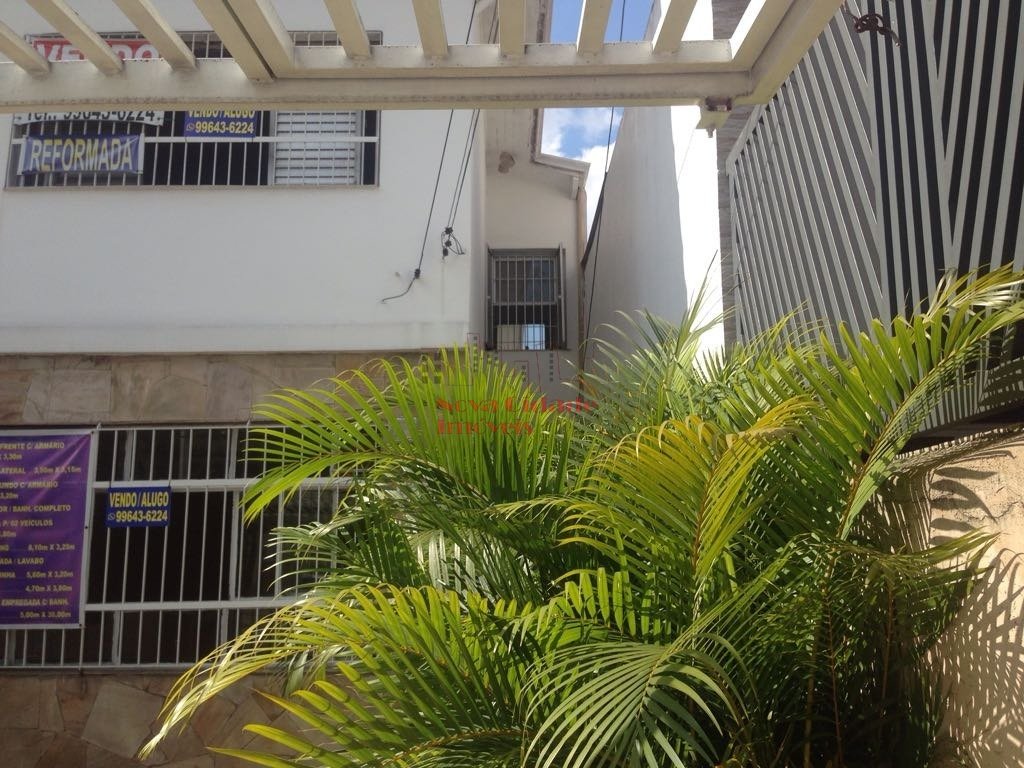 Sobrado REFORMADO muito bem localizado no Brooklin