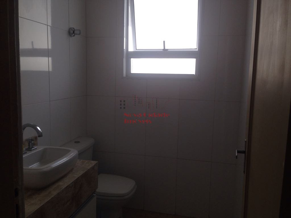 Vila Olímpia!  Conj. com. 58 m² Ar condicionado 2 salas 2 banhs 1 vaga p/ venda e locação