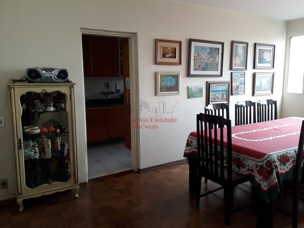 Vila Olímpia! Apartamento 92 m² em rua calma com 3 dormitórios e 1 vaga à venda