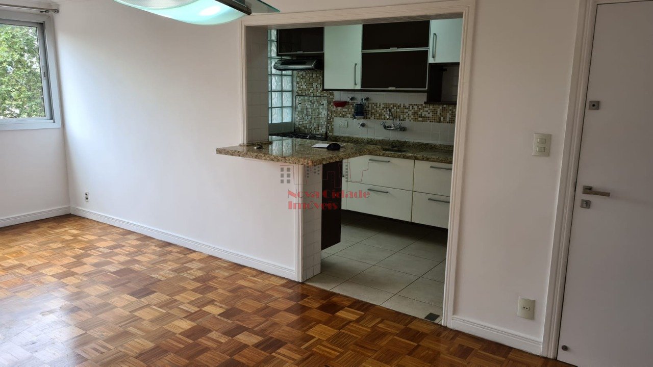 Vila Olímpia! Apartamento 92m² mobiliado com 1 vaga à venda com renda
