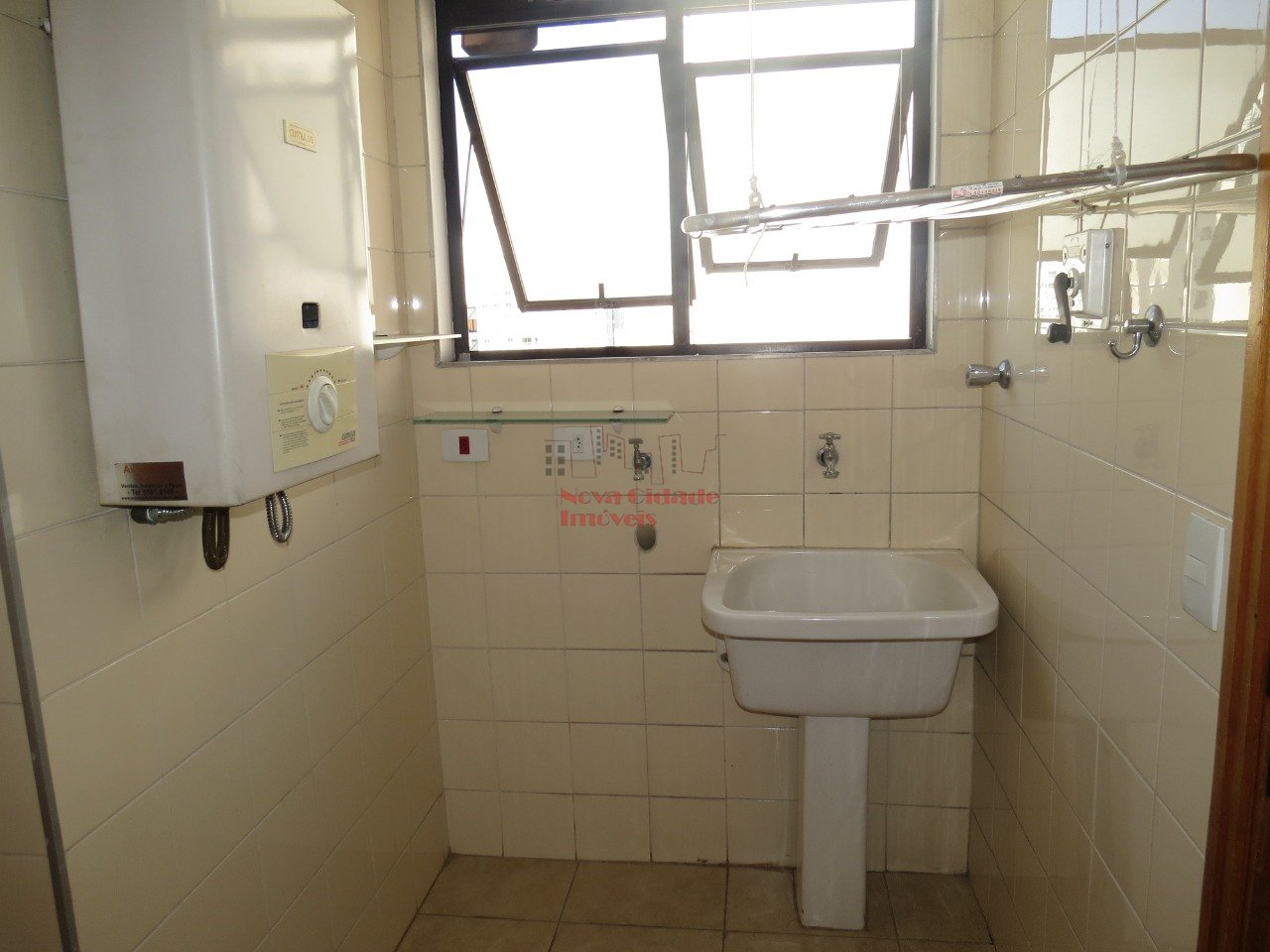 Brooklin! Casa com 385 m² de terreno, 350 m² AC e 3 suítes à venda