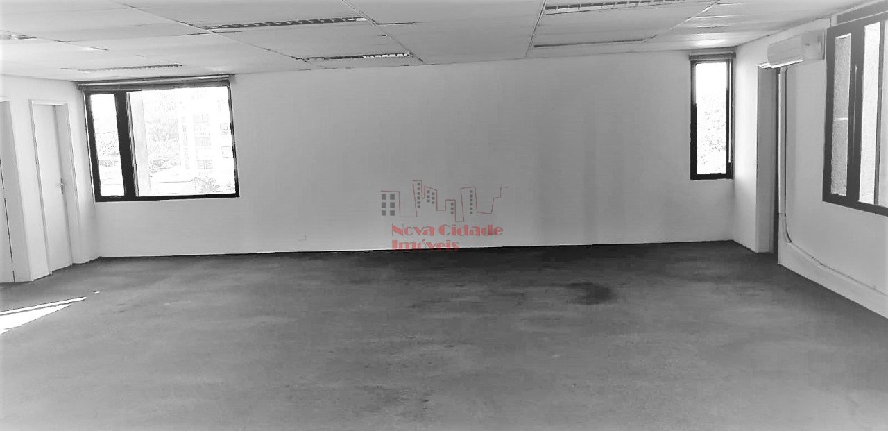 Vila Olímpia! Apto 72 m² reformado com 2 quartos e 1 vaga à venda