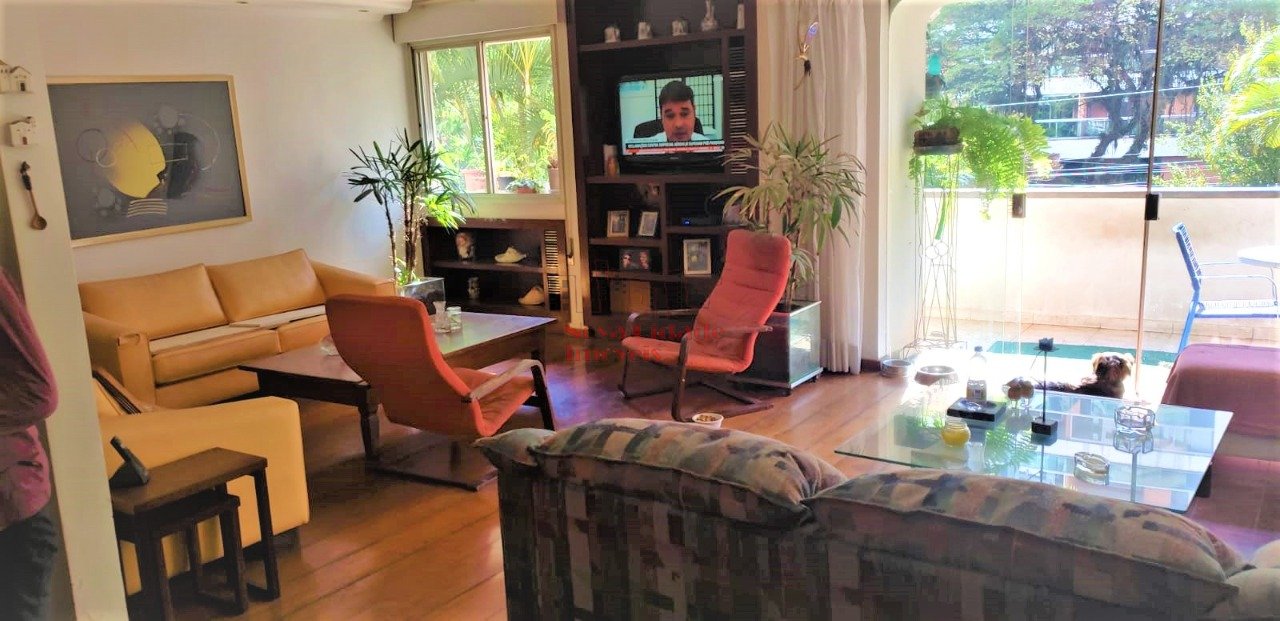 Brooklin! Apartamento 206 m² com 2 dormitórios (1 suíte) e 2 vagas à venda