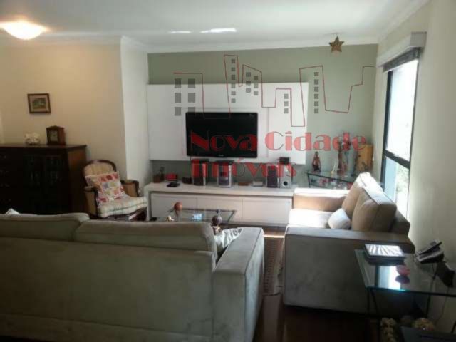 Vila Olímpia - Apartamento com 2 dormitórios (158 m²) à venda!