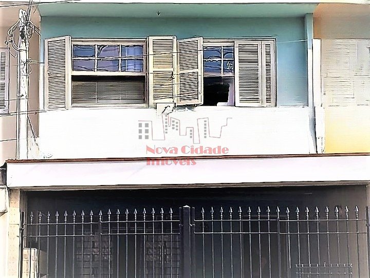 Planalto Paulista! Sobrado com 3 dormitórios, quintal e 2 vagas à venda
