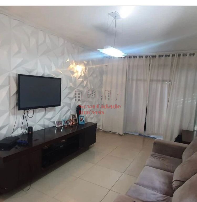 Brooklin! Sobrado 160 m² à venda com 4 salas e 2 vagas