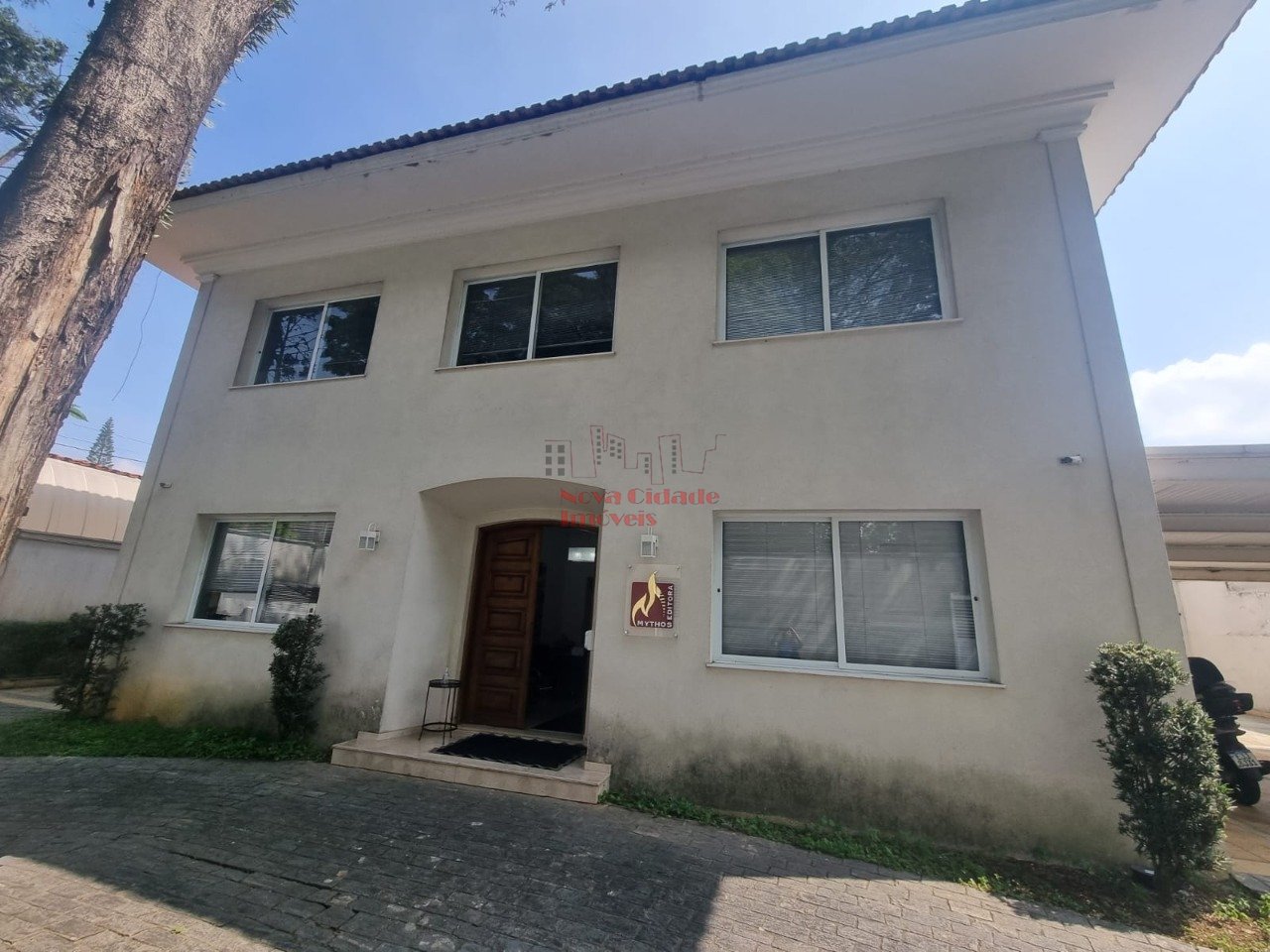 Alto de Pinheiros! Casa comercial (445 m²) com 10 vagas