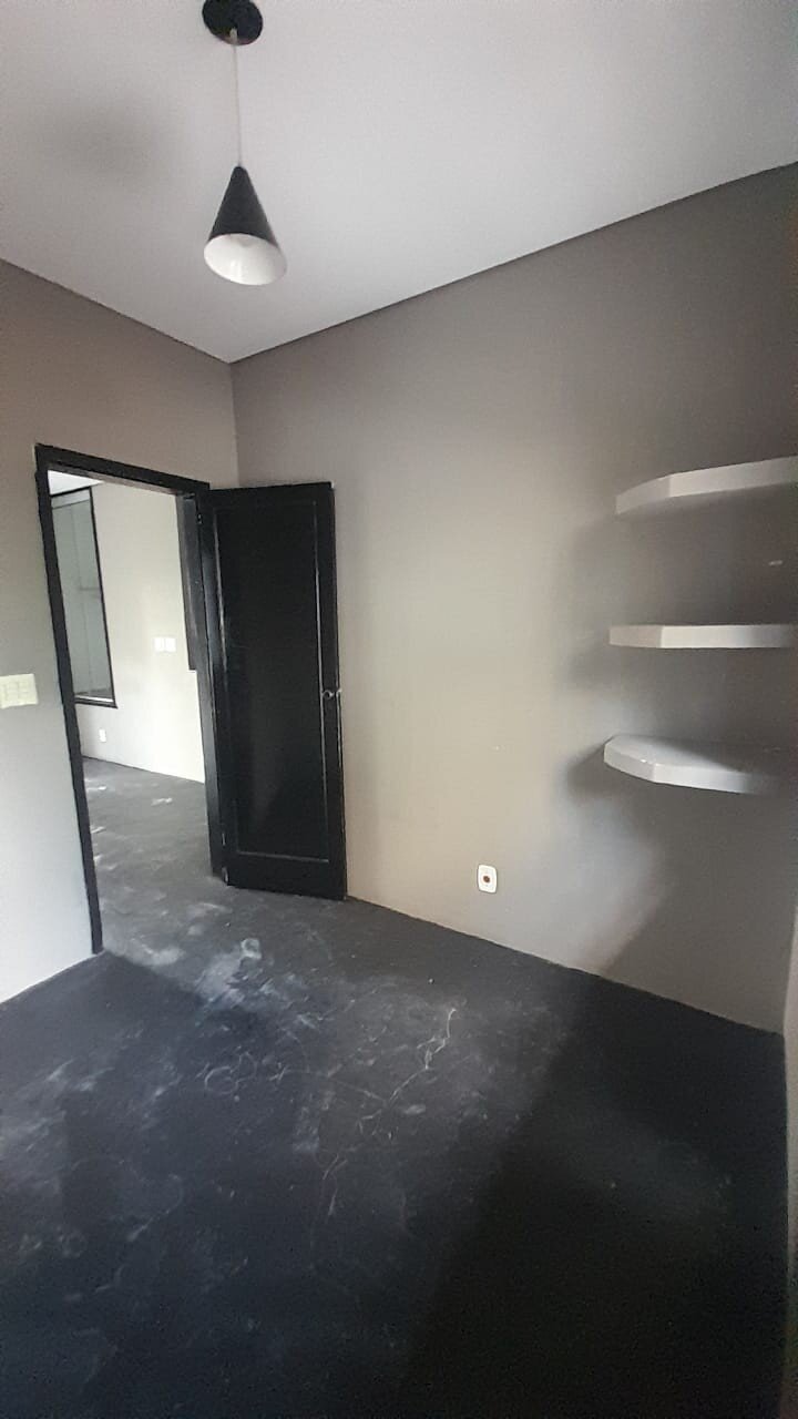 Vila Olímpia! Galpão comercial 360 m² (12 x 30) em rua de excelente fluxo