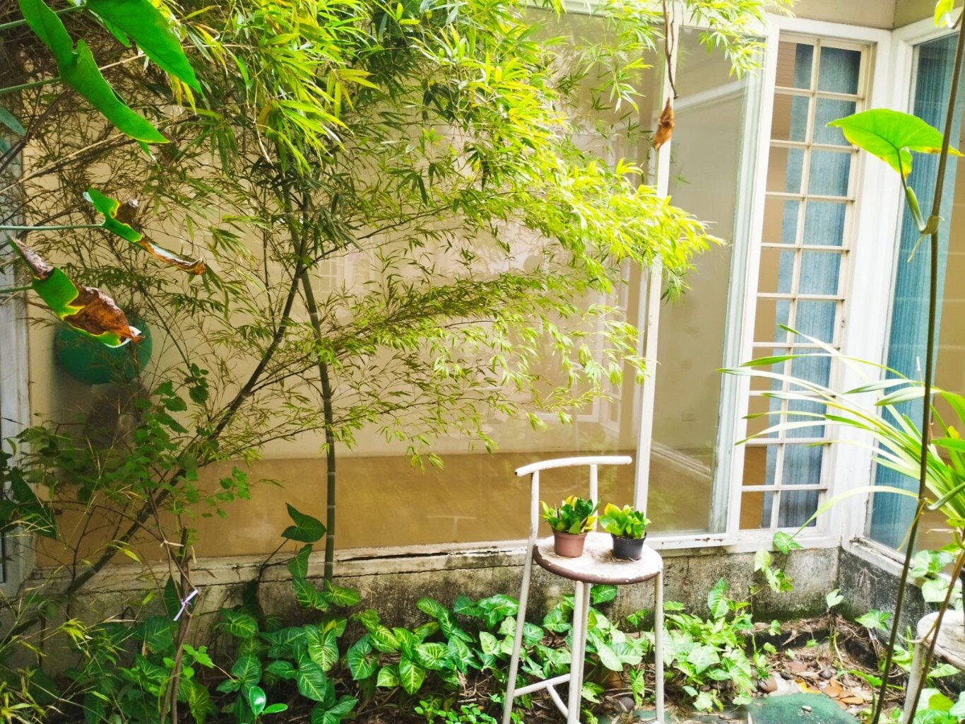 Vila Olímpia! Apt todo reformado c/ 111 m² 3 dorms e 2 vagas à venda