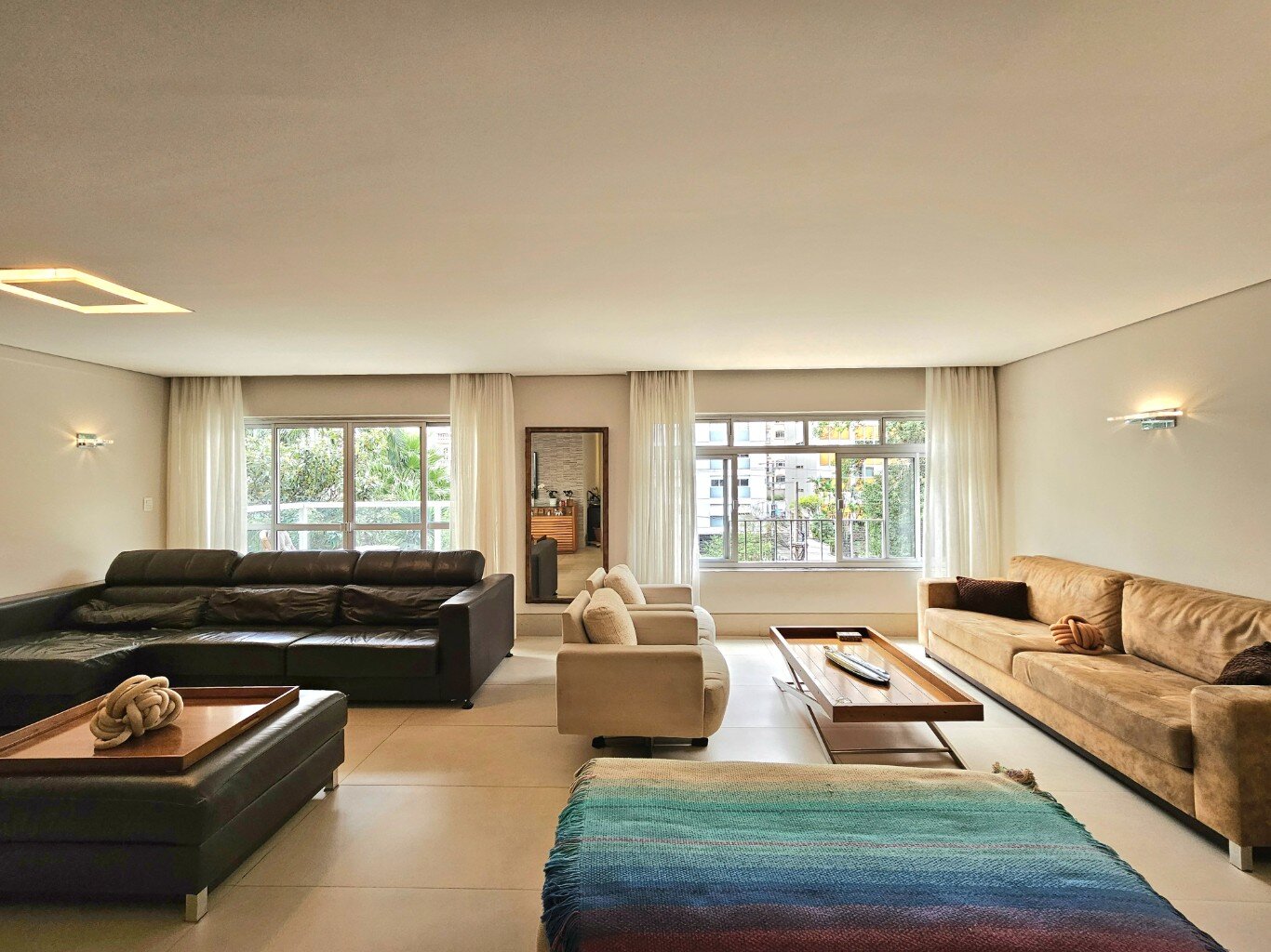 Itaim Bibi - Apartamento 3 quartos (187 m²) para locação com 1 vaga