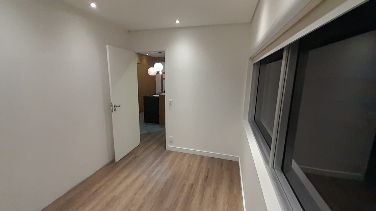 Santo Amaro!Conjunto à venda,  50 m² 2 salas 1 banh sem vaga