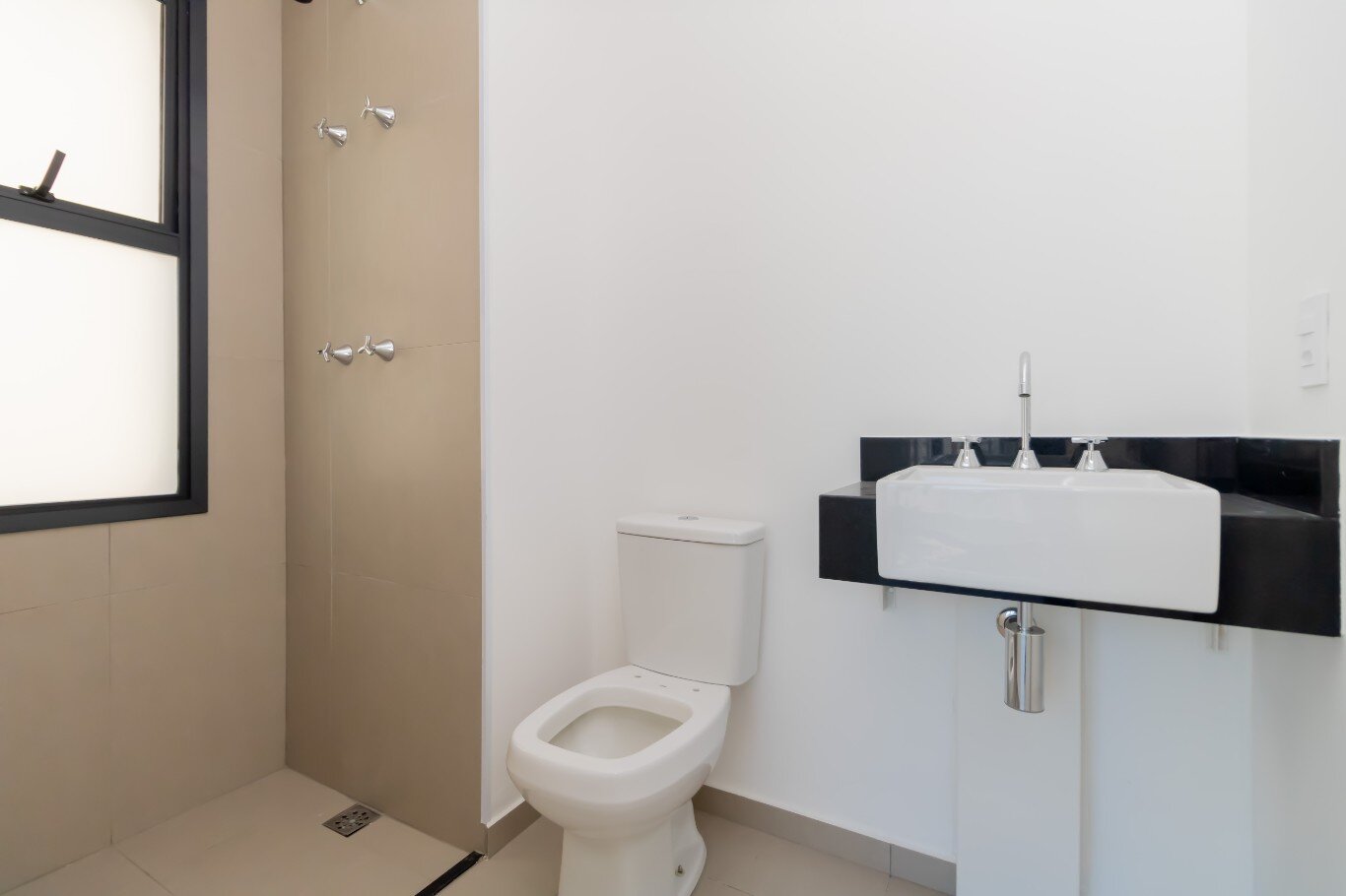 Itaim Bibi! Apto à venda 123 m² 1 suite 2 banhs. 1 vaga
