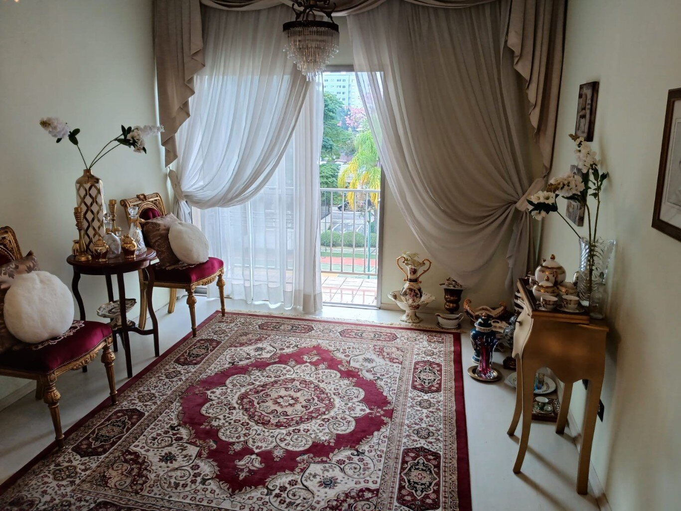 Vila Olímpia! Apartamento 2 dormitórios (80 m²) 2 banhs 1 vaga para venda e locação