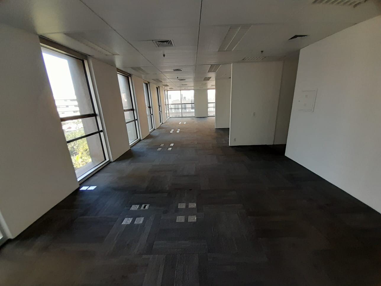 Vila Olímpia! Apto 2 dorms (80 m²) 2 banhs  1 vaga para venda e locação