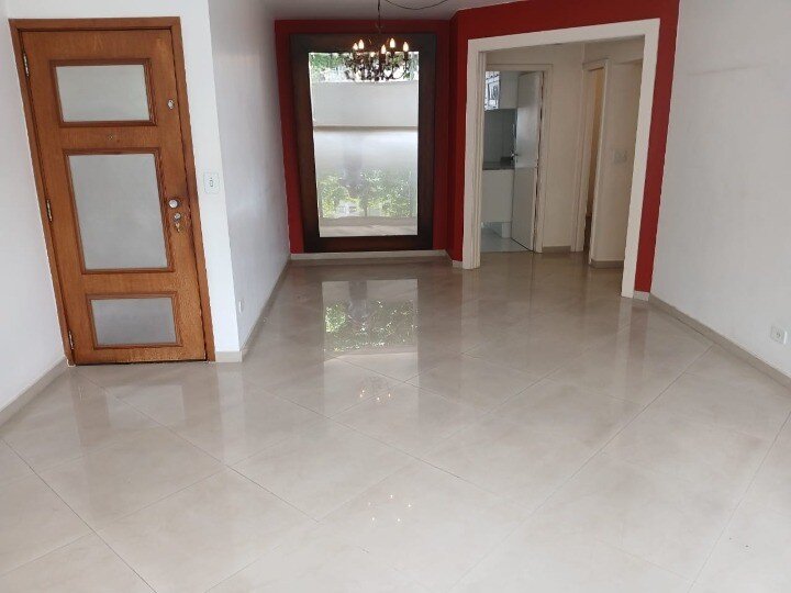 Moema! Apartamento 132 m² (3 dormitórios com 1 suíte) 3 banhs. 1 vaga à venda,