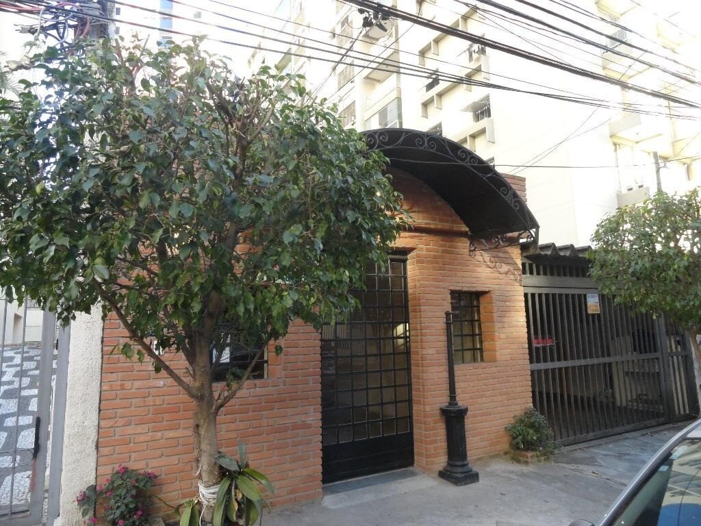 Vila Olímpia! Terreno comercial em ZM (250 m²) à venda com renda