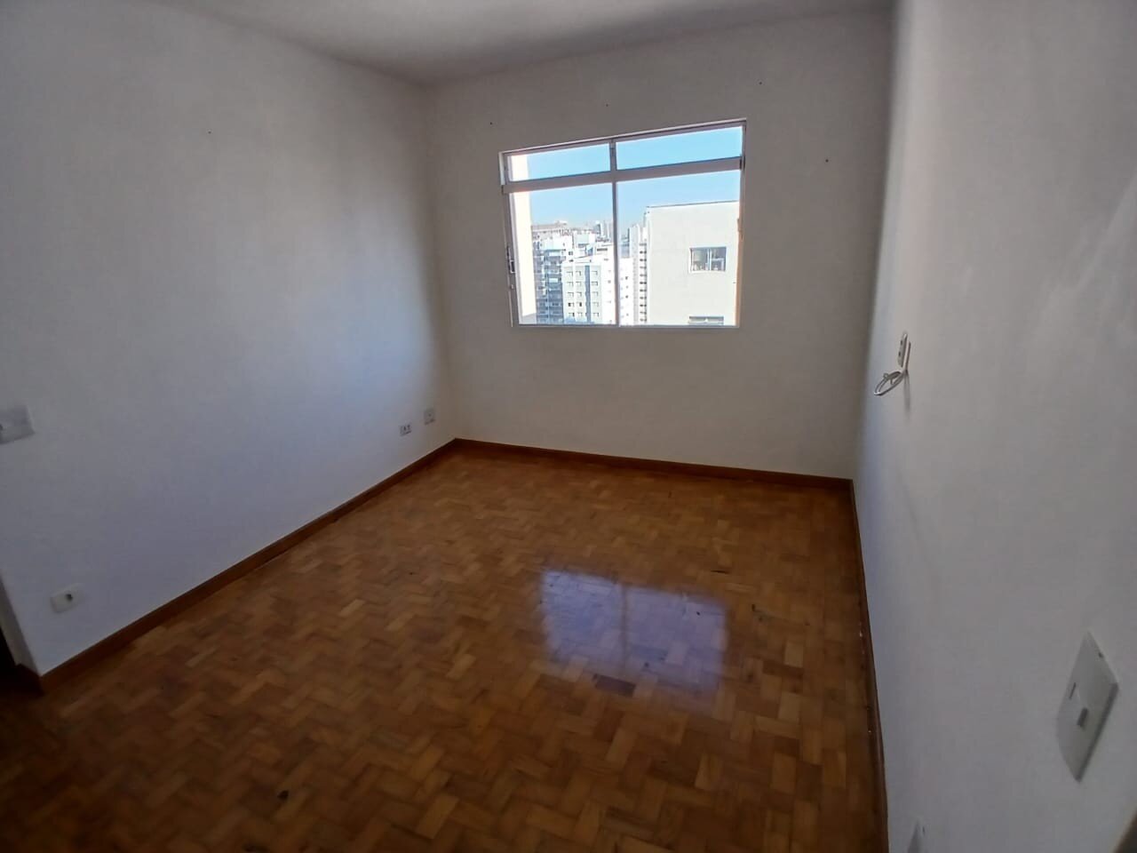 Vila Olímpia! OPORTUNIDADE Apartamento 1 dormitórios (48 m²) 1 banheiros 1 vaga para VENDA