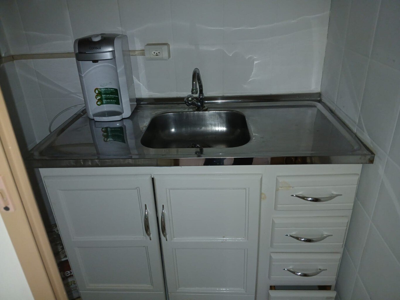 Vila Olímpia! Conjunto de 37 m² 1 sala 1 banheiro 1 copa 1 vaga para venda e locação