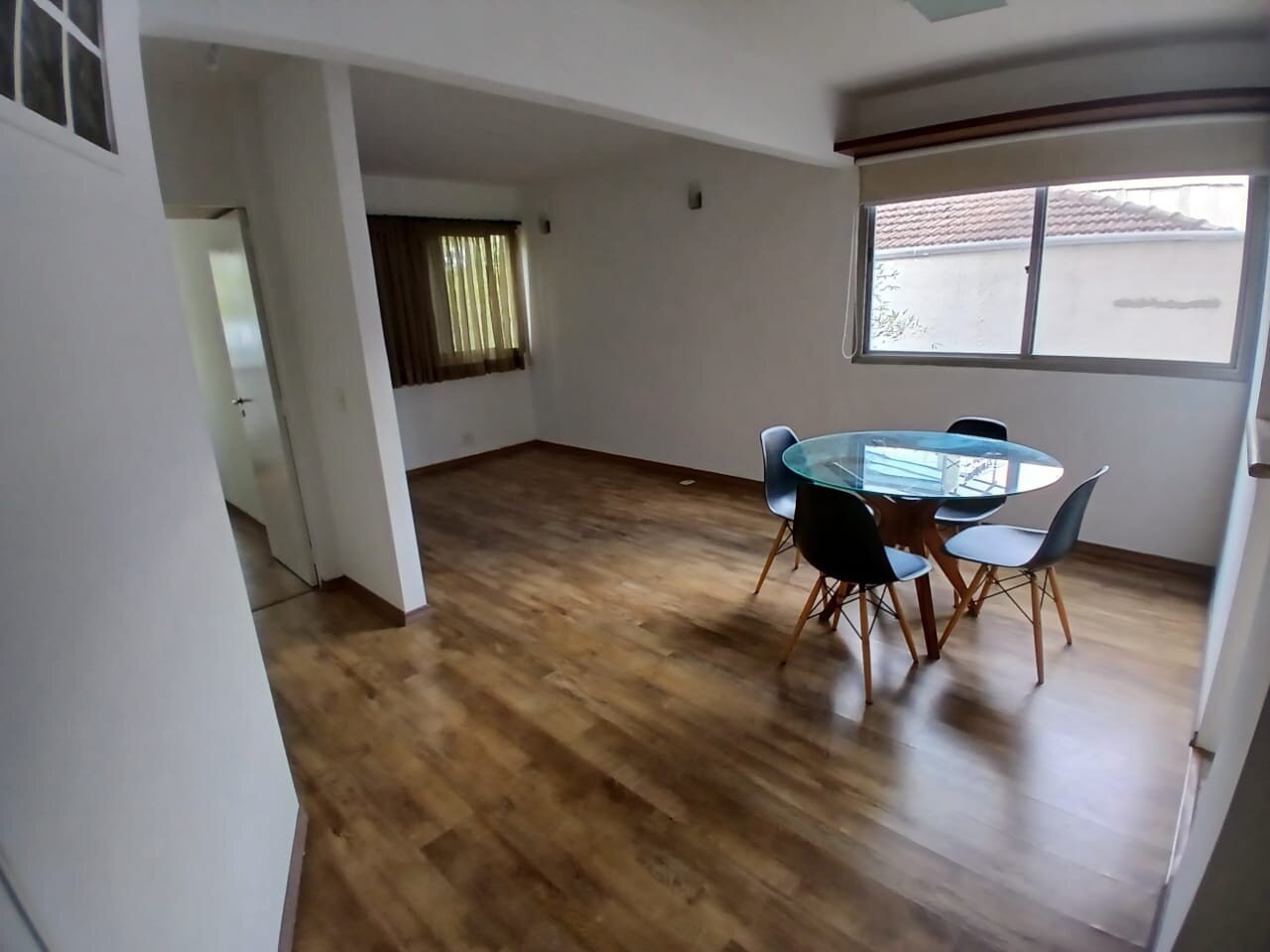 Vila Olímpia! Apartamento com 2 dormitórios (55m²) com 1 sala, banheiro e 1 vaga à venda