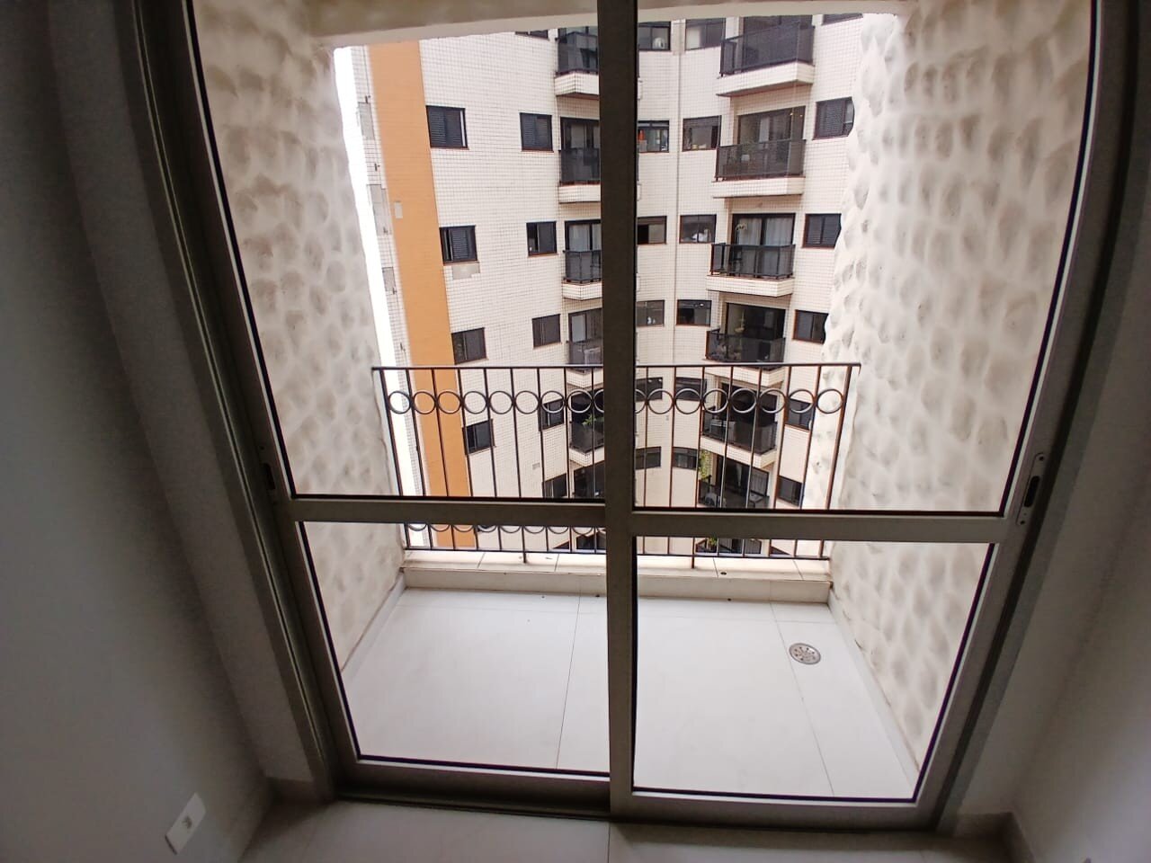 Vila Nova Conceição! Apto 3 dorms com 2 suítes e 1 vaga para venda ou locação