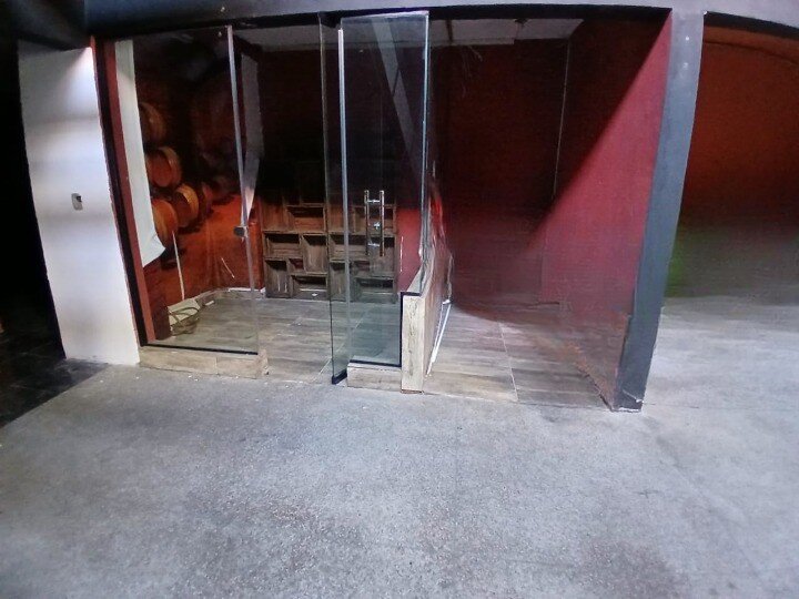 Vila Olímpia! Sobrado 138 m² com 3 quartos, 2 banheiros e 2 vagas à venda