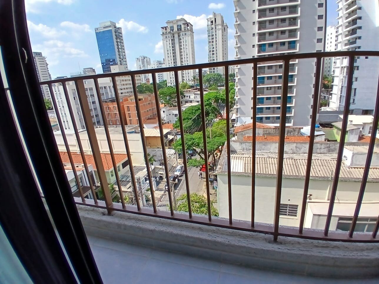 Vila Olímpia! Apto 65 m² Pronto p/ Morar Mobiliado 2 dorm 2 banhs. 1 vg. à venda