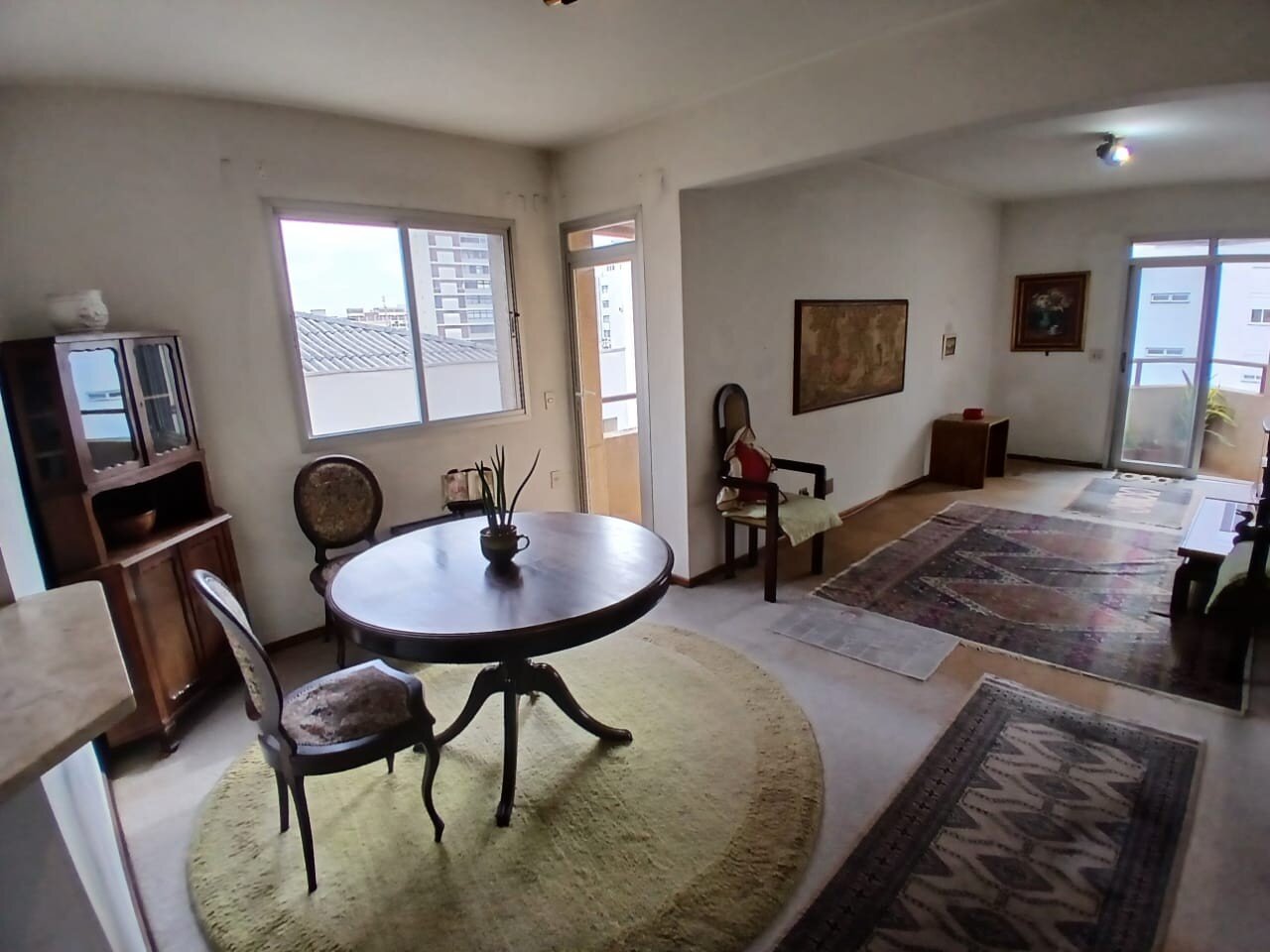 Jardins! Apartamento (87 m²) 2 dormitórios e 2 vagas à venda