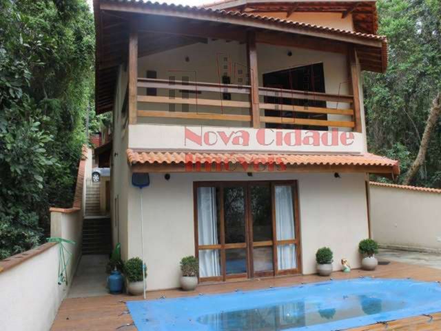Vila Verde! Casa em condomínio com 3 quartos (360 m²) e 3 vagas à venda
