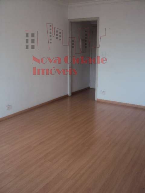 Vila Verde! Casa em condomínio com 3 quartos (360 m²) e 3 vagas à venda